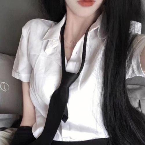 果栏中的江湖大嫂粤语